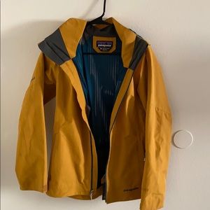 Patagonia • Women’s Powder Bowl Jacket